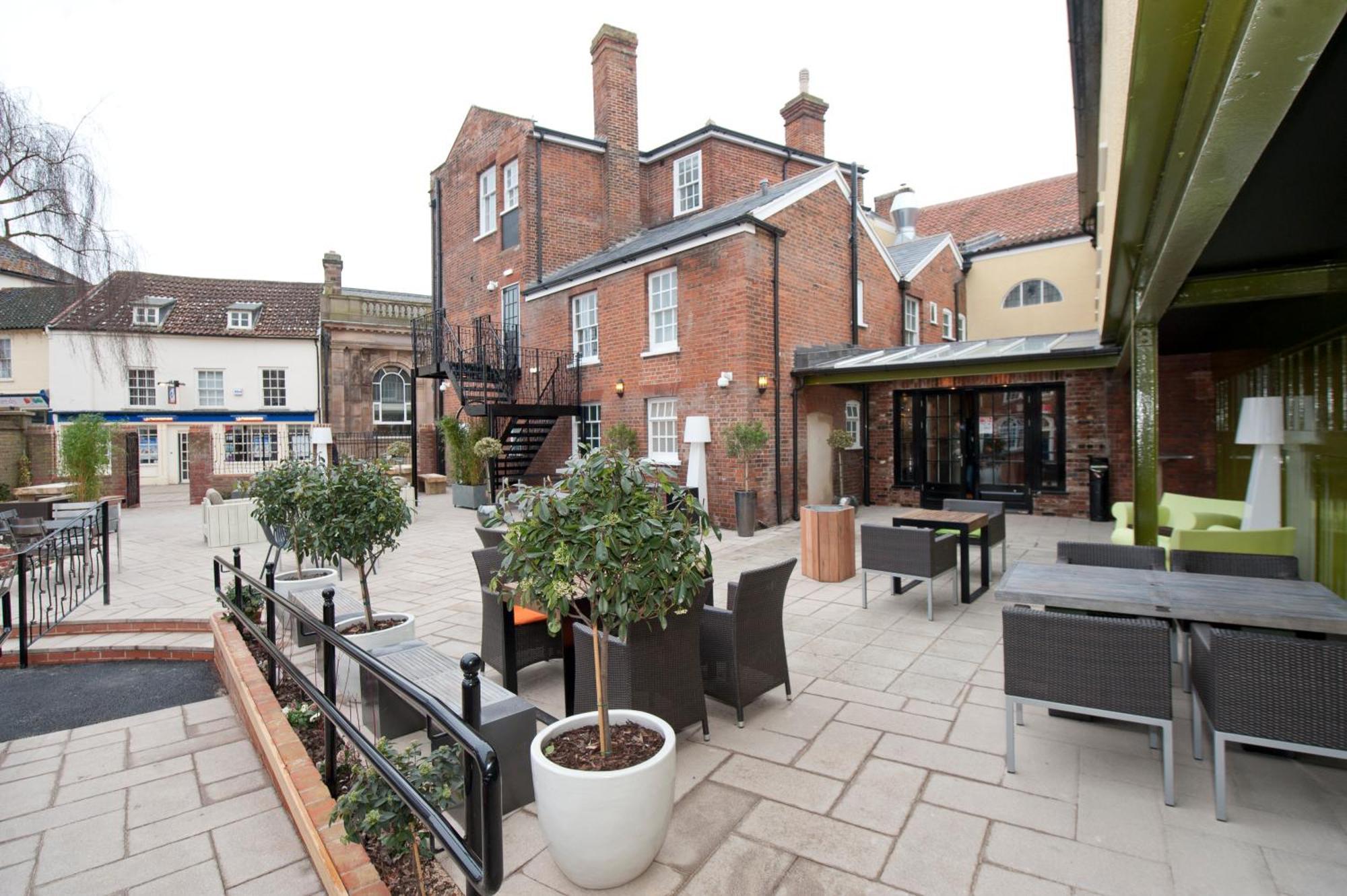 The King'S Head Hotel Wetherspoon ベックレス エクステリア 写真