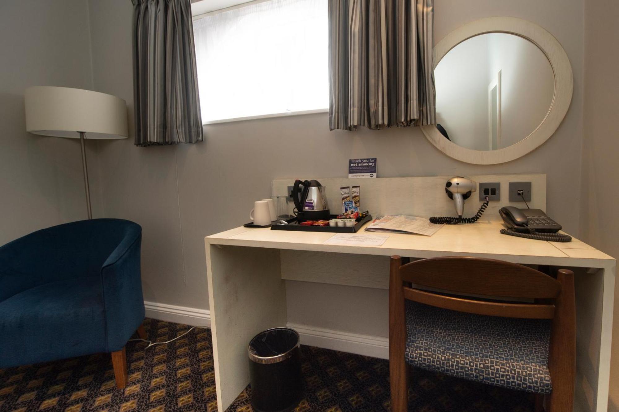 The King'S Head Hotel Wetherspoon ベックレス エクステリア 写真